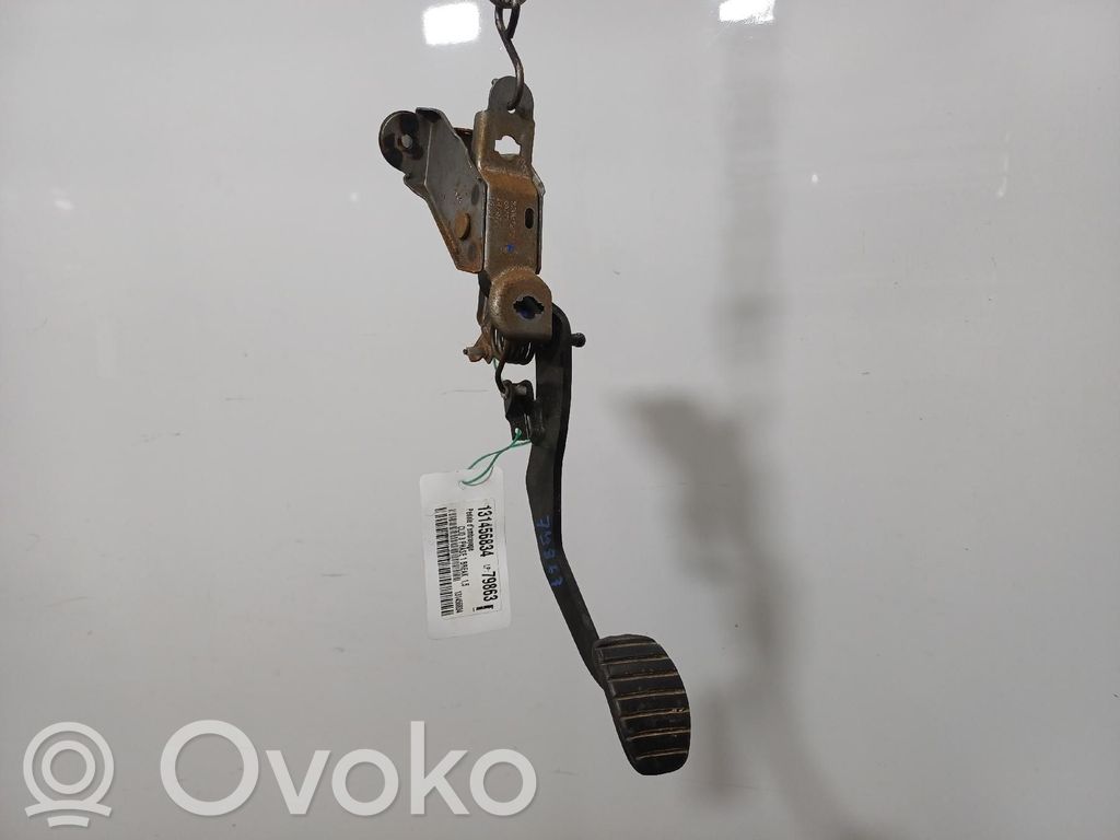 Renault Clio III Kytkinpoljin