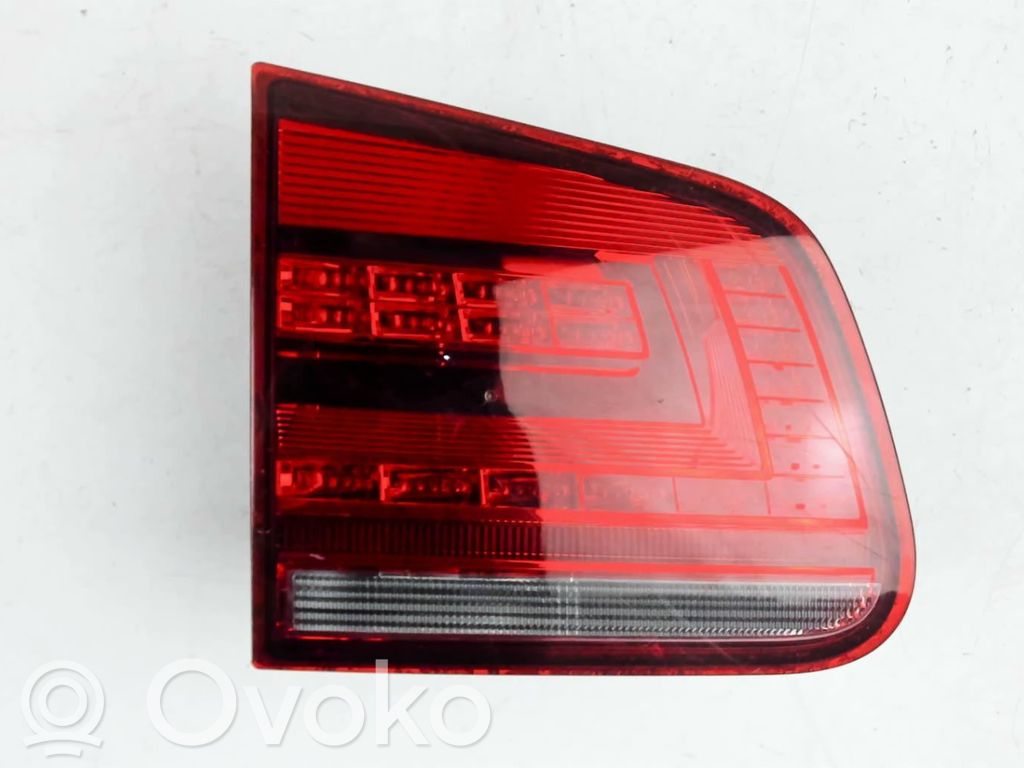 Volkswagen Tiguan Luci posteriori del portellone del bagagliaio