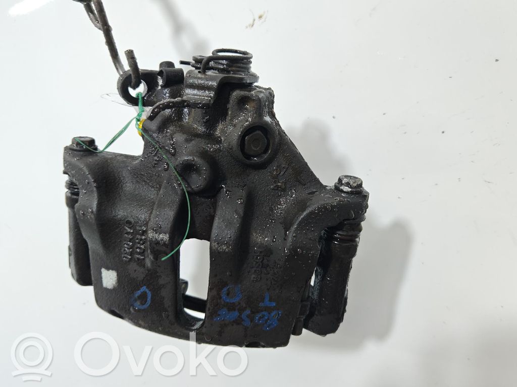 Citroen C5 Zacisk hamulcowy przedni 