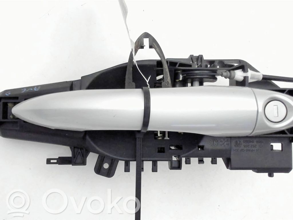 Alfa Romeo Giulia Front door exterior handle 