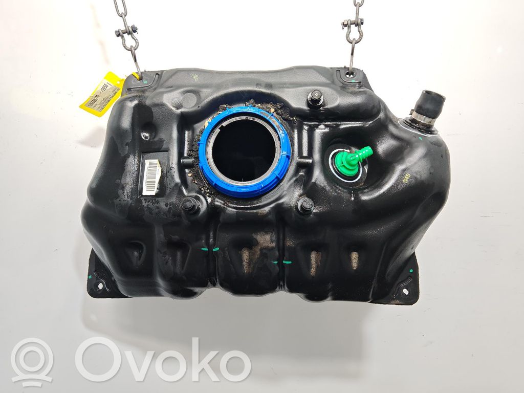 Toyota Yaris Degvielas tvertne