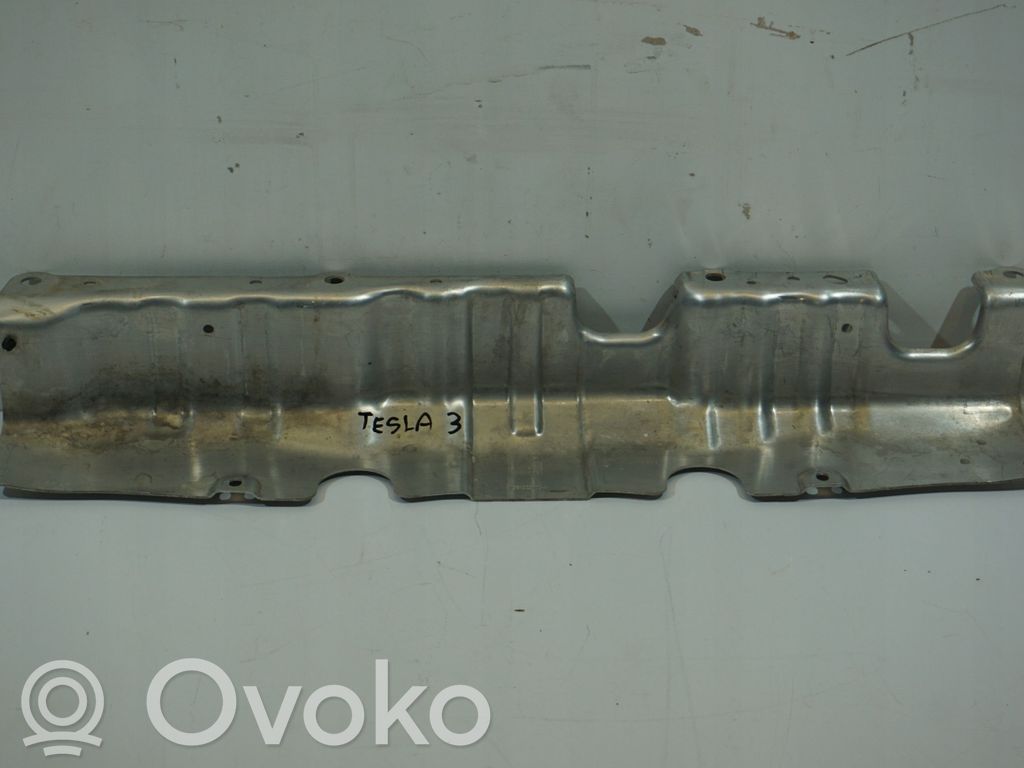 Bouclier thermique d'échappement