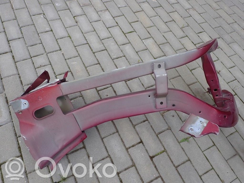 Fender mounting bracket