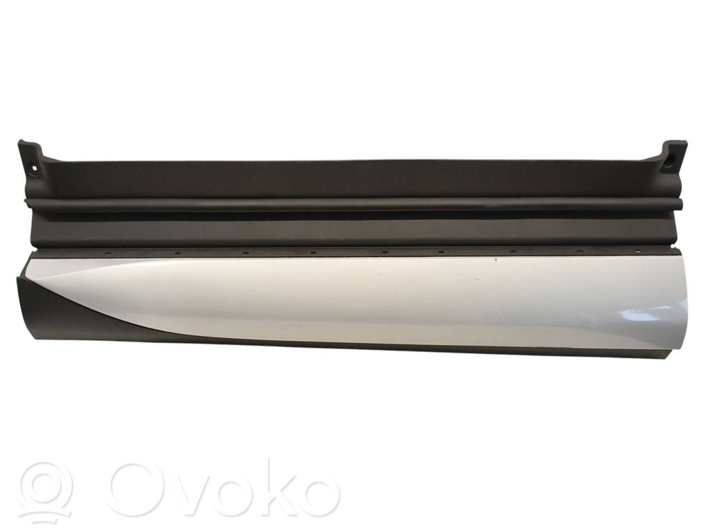 BYD Atto 3 Listón embellecedor de la puerta delantera (moldura) 