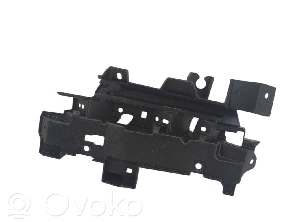 Front bumper mounting bracket   GSH750103AUTOAS2,GSH750103