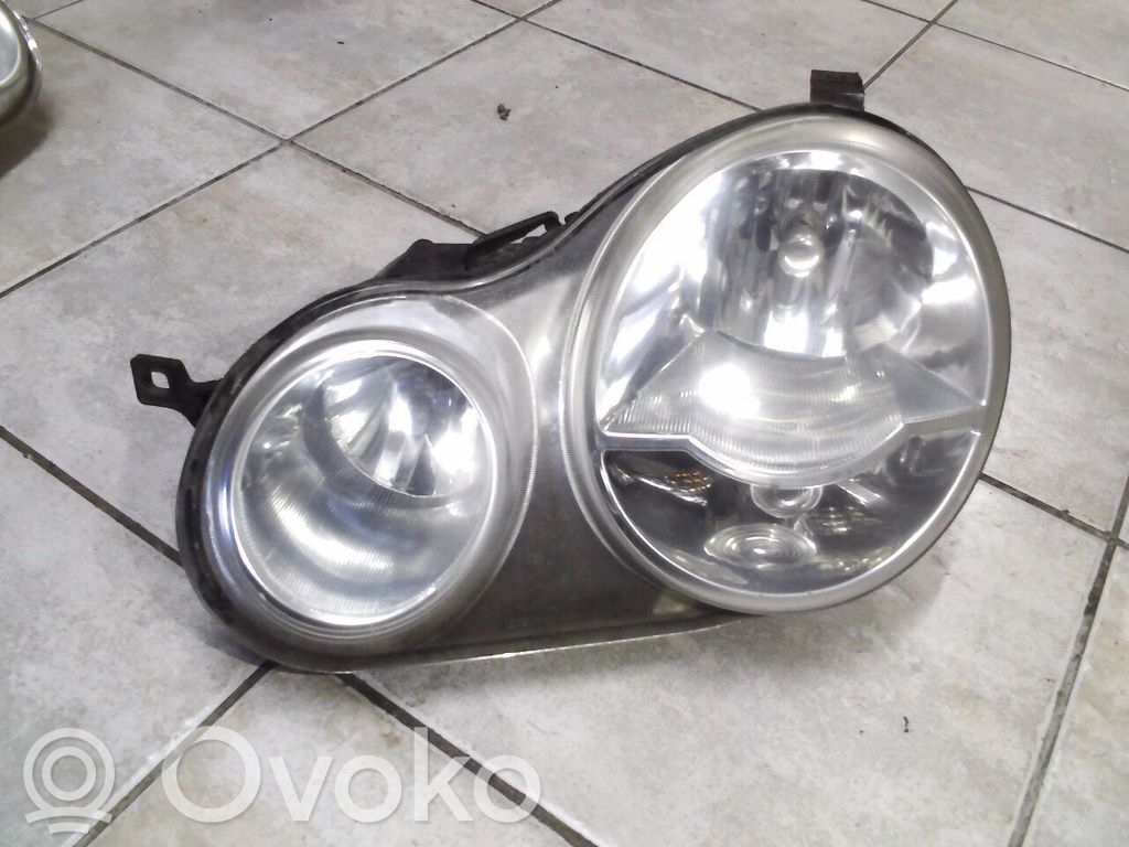 Volkswagen Polo IV 9N3 Lampa przednia 