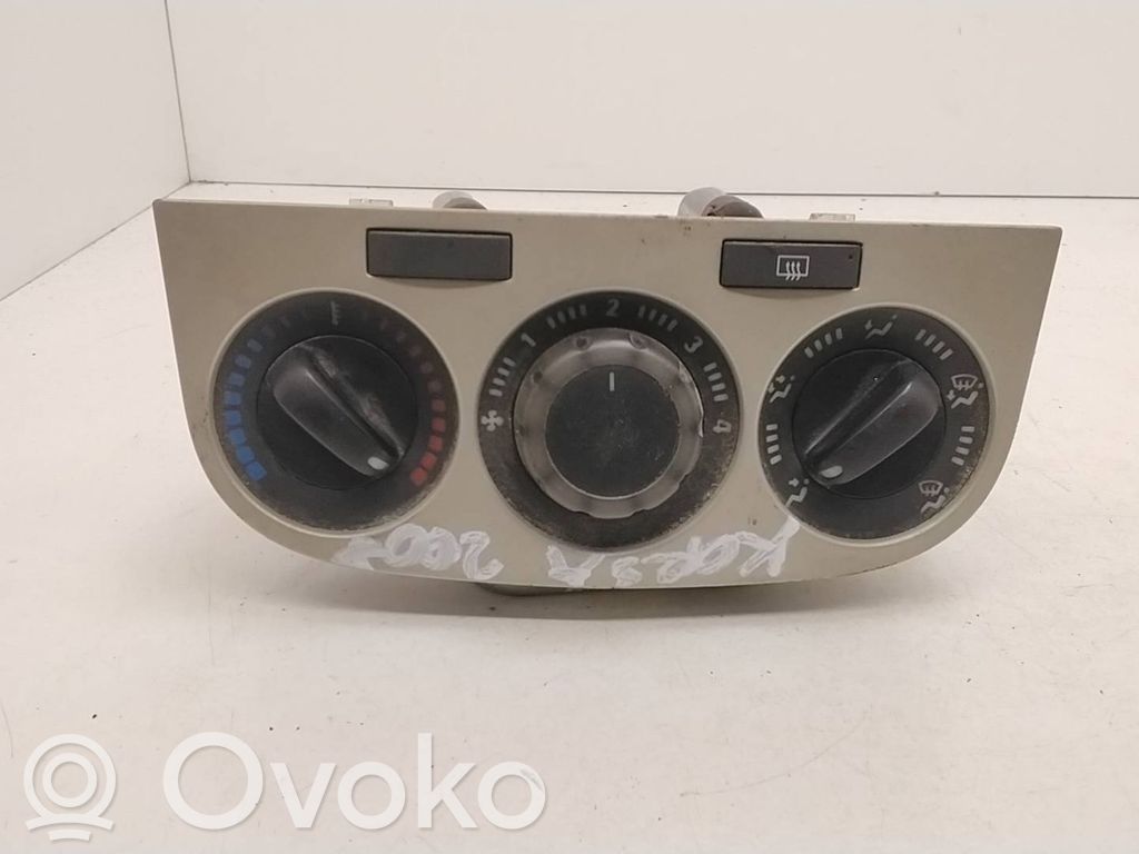 Opel Corsa D Climate control unit 