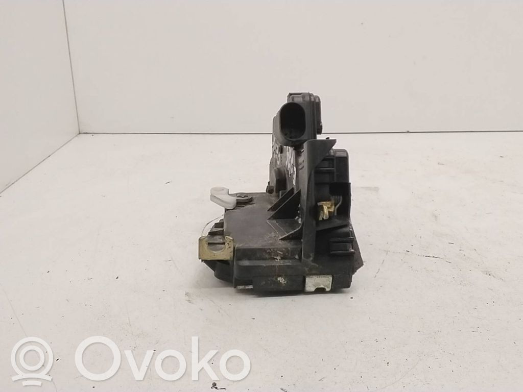 Priekinė durų spyna   BTR244
