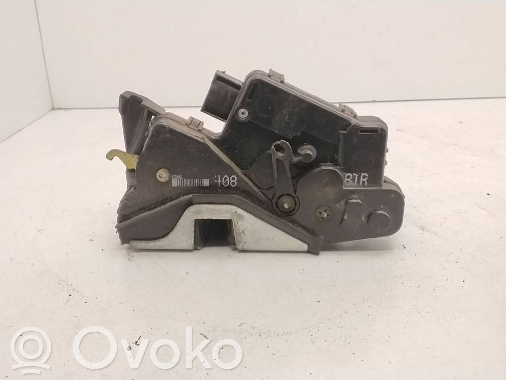 BMW 3 E46 Etuoven lukko 