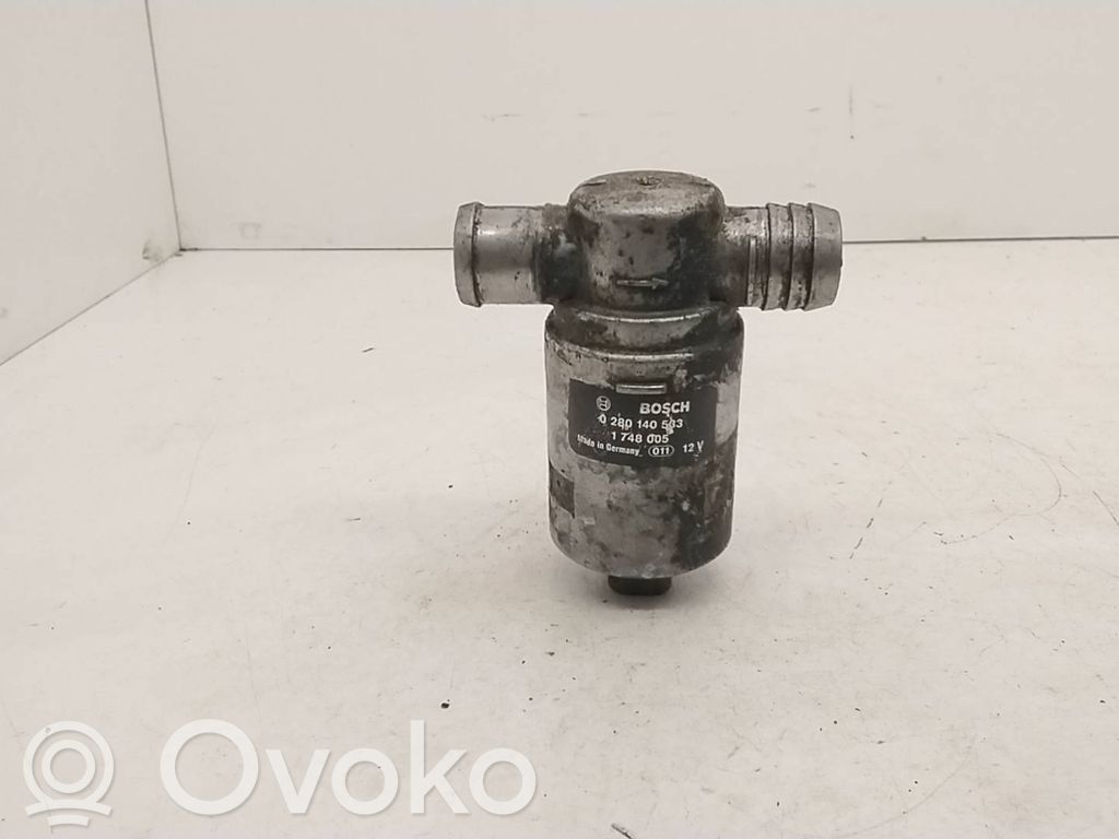 BMW 5 E39 Idle control valve (regulator) 