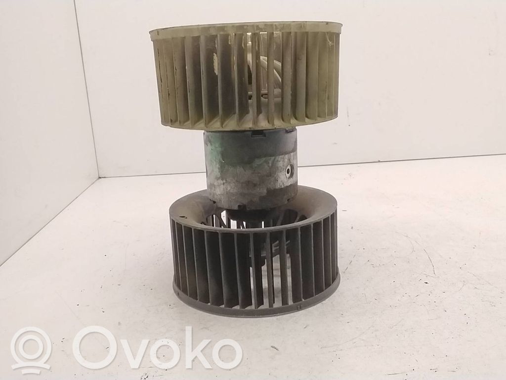 BMW 3 E36 Mazā radiatora ventilators 