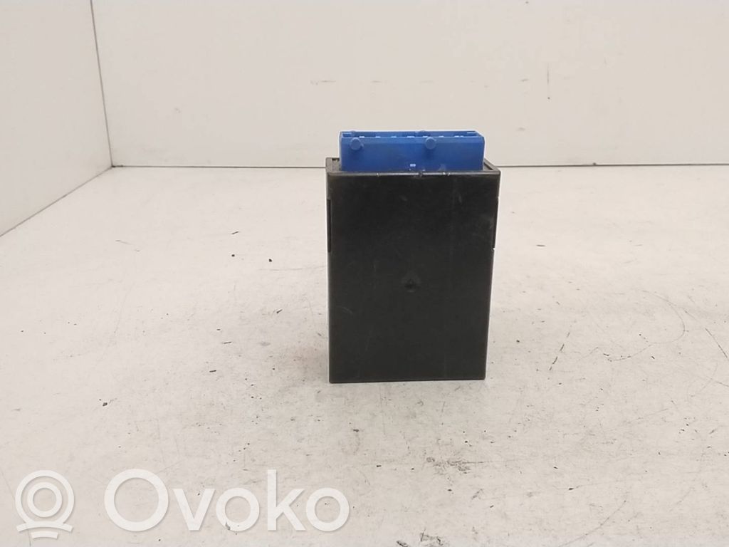 Other control units/modules   61358359031,711370,4495