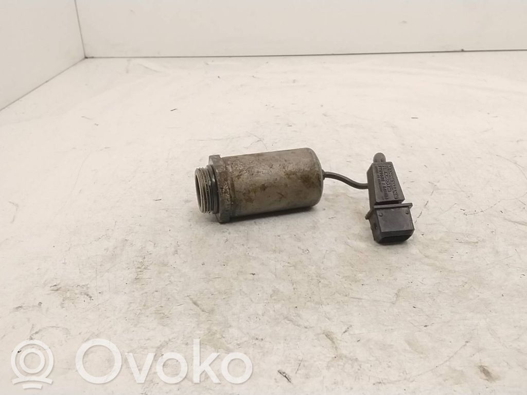 BMW 3 E36 Turbolader Druckwandler Magnetventil 