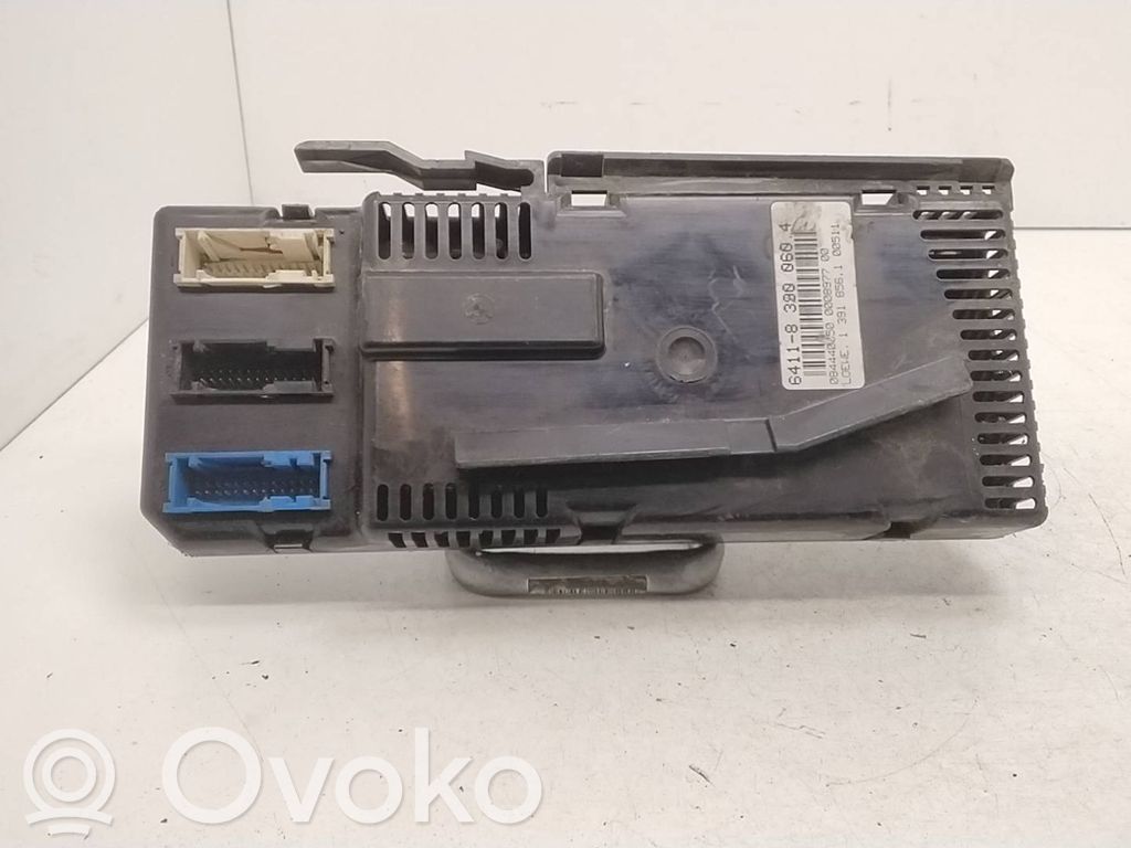 BMW 5 E34 Air conditioning/heating control unit 