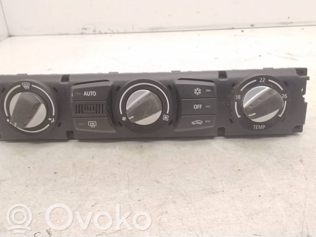 BMW 5 E60 E61 Climate control unit 