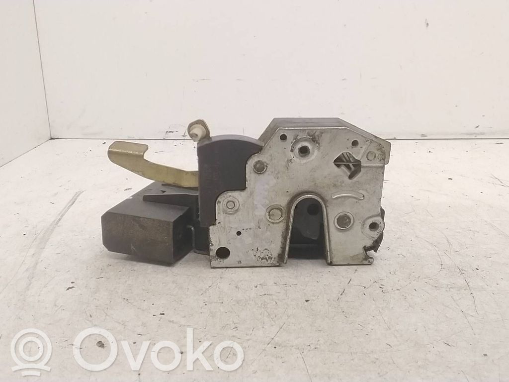 Etuoven lukko   8138924