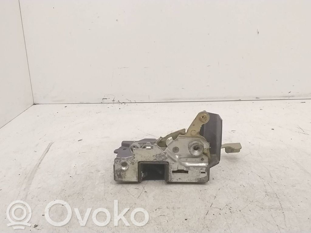 BMW 5 E34 Etuoven lukko 