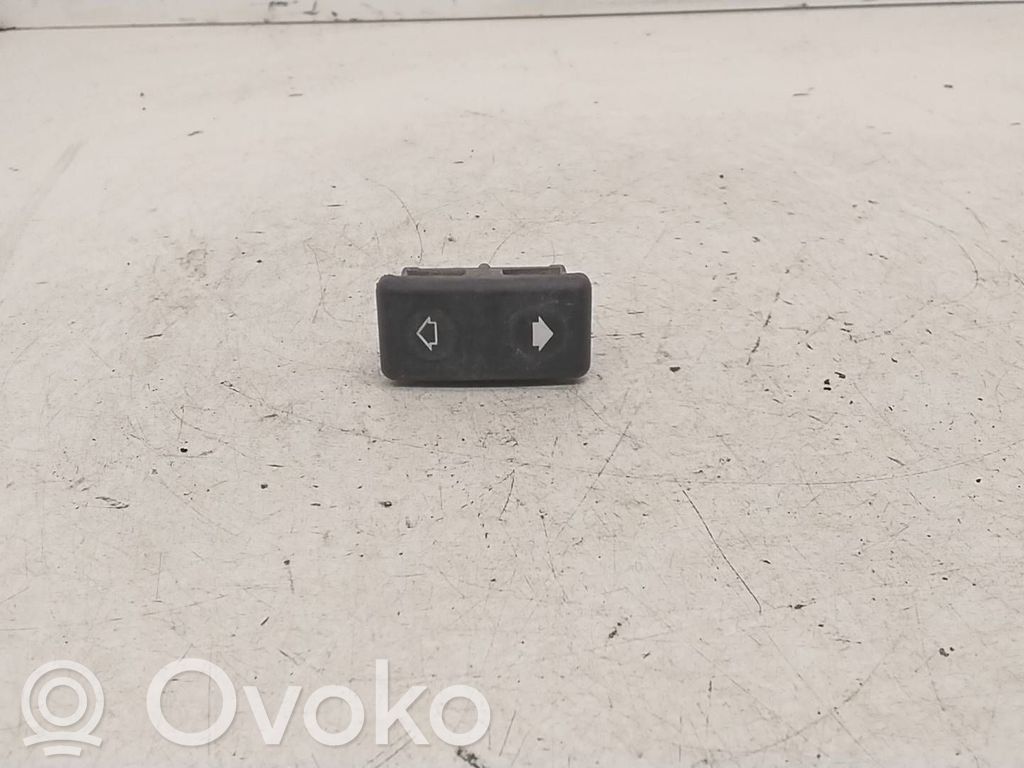 BMW 5 E34 Electric window control switch 