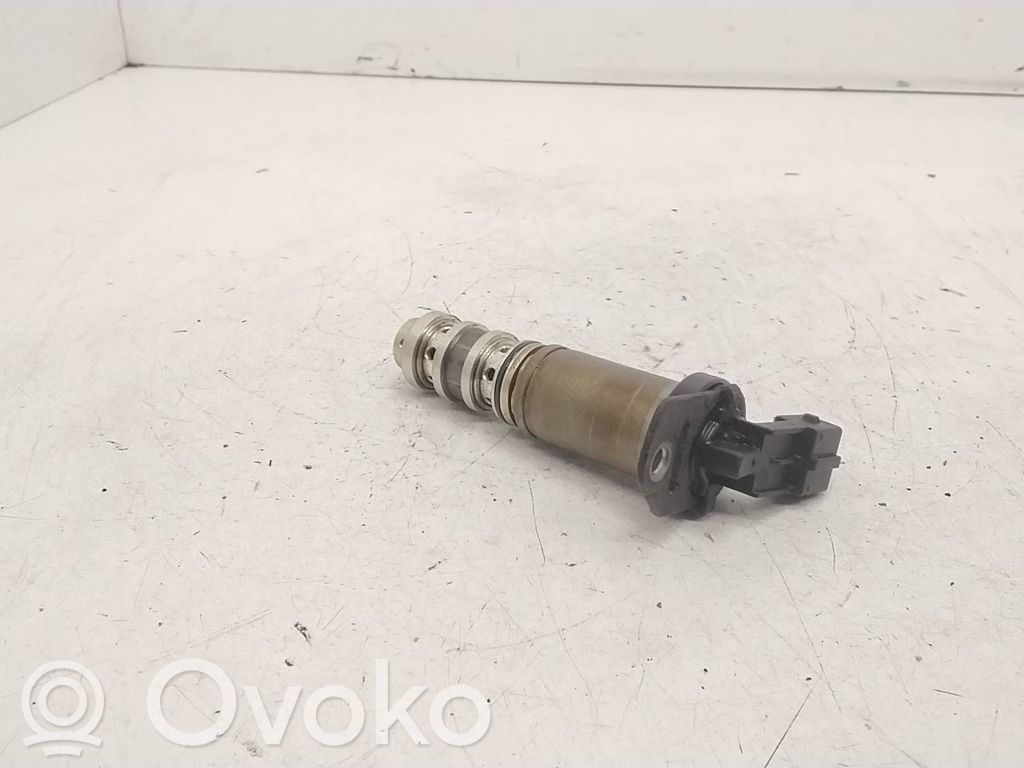 BMW 3 E90 E91 Camshaft vanos timing valve 