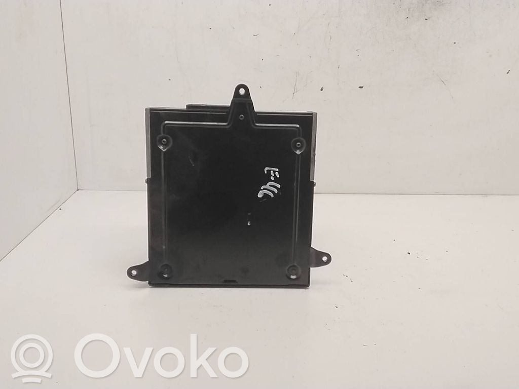 BMW 3 E46 Garso stiprintuvas 