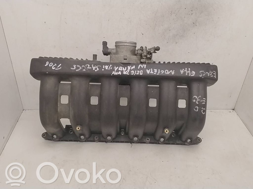 BMW 5 E39 Intake manifold 