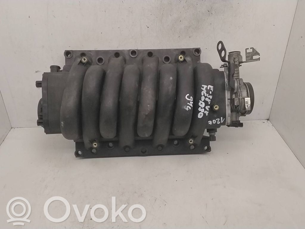 BMW 7 E38 Intake manifold 