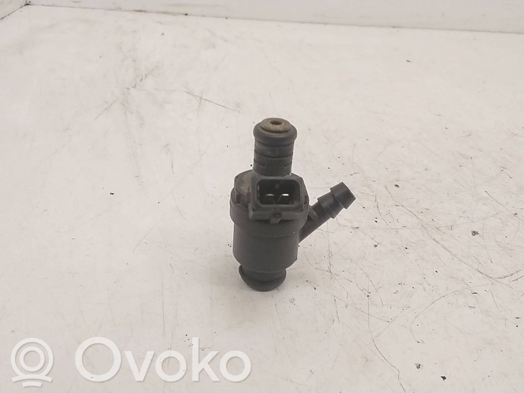 Injektor Einspritzdüse   1247931