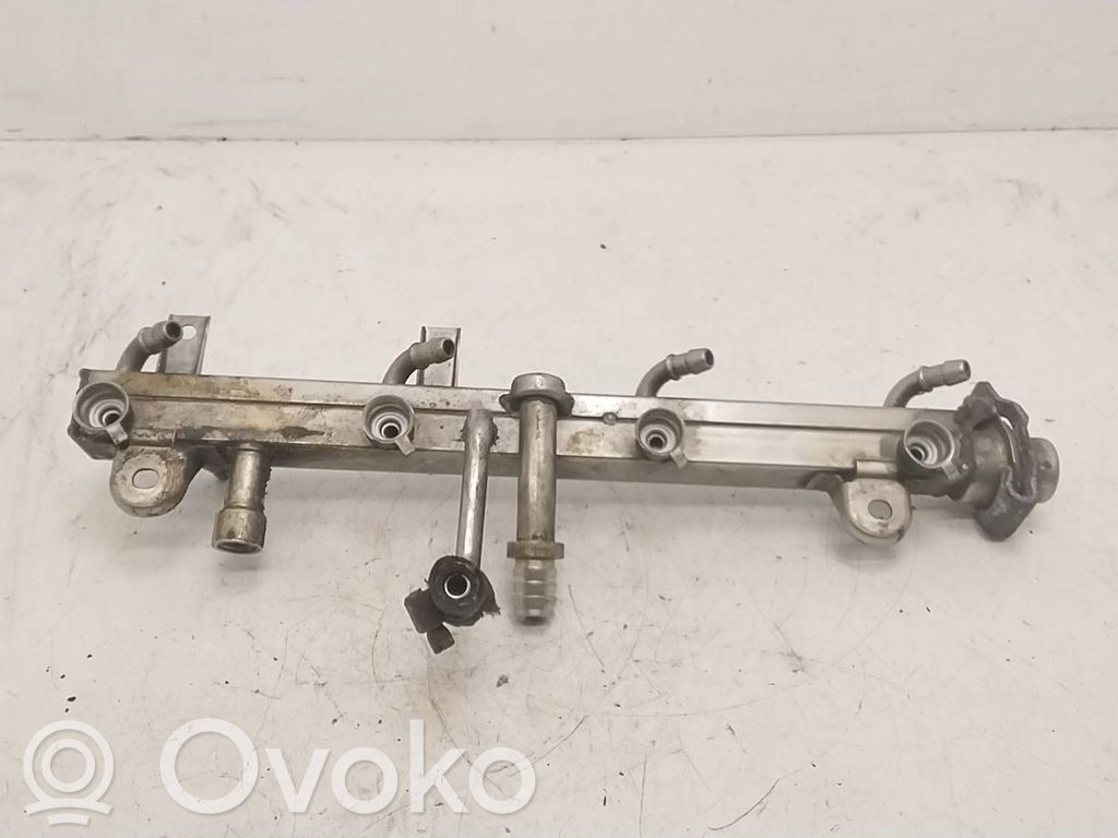 BMW 3 E36 Polttoainepääputki 