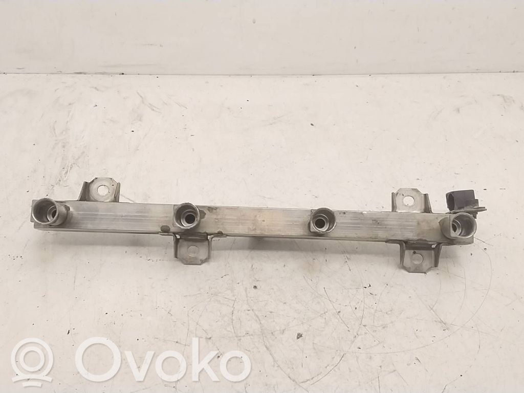 Fuel main line pipe   04223