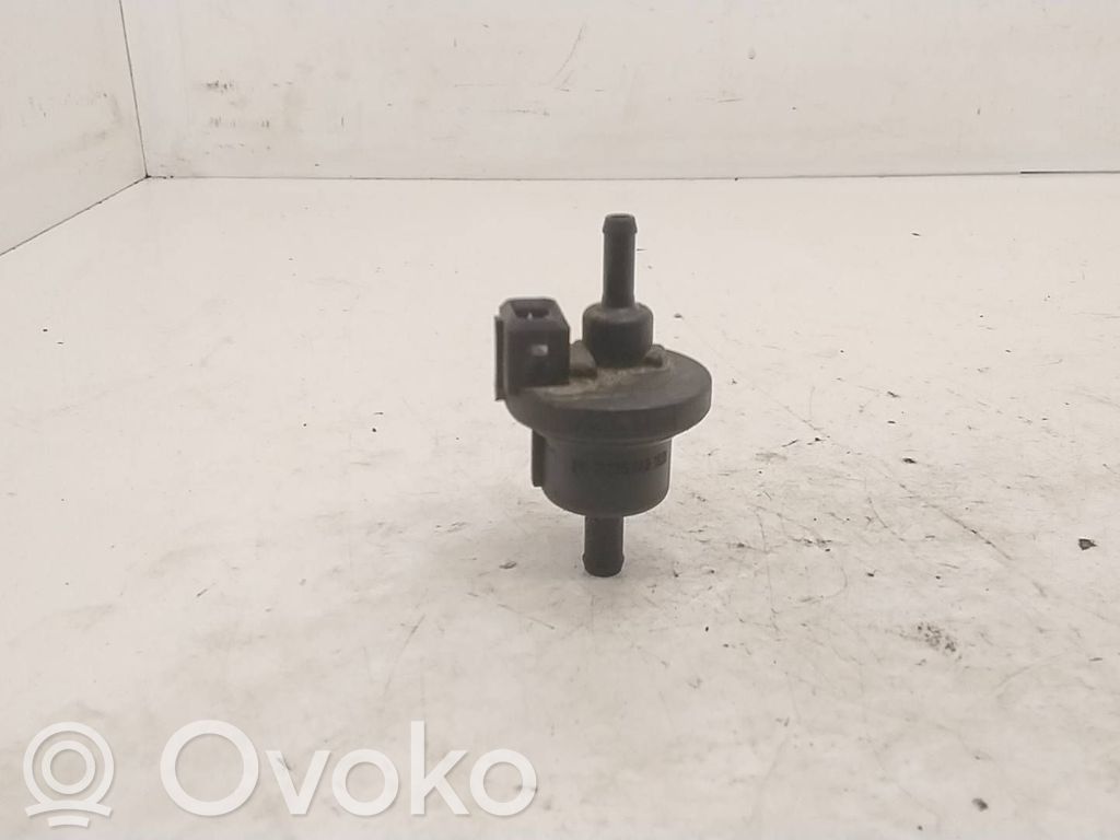 BMW 3 E46 Degalų bako vožtuvas 