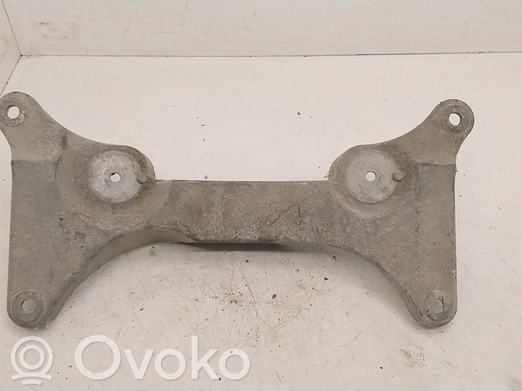 BMW 7 E38 Gearbox mounting bracket 