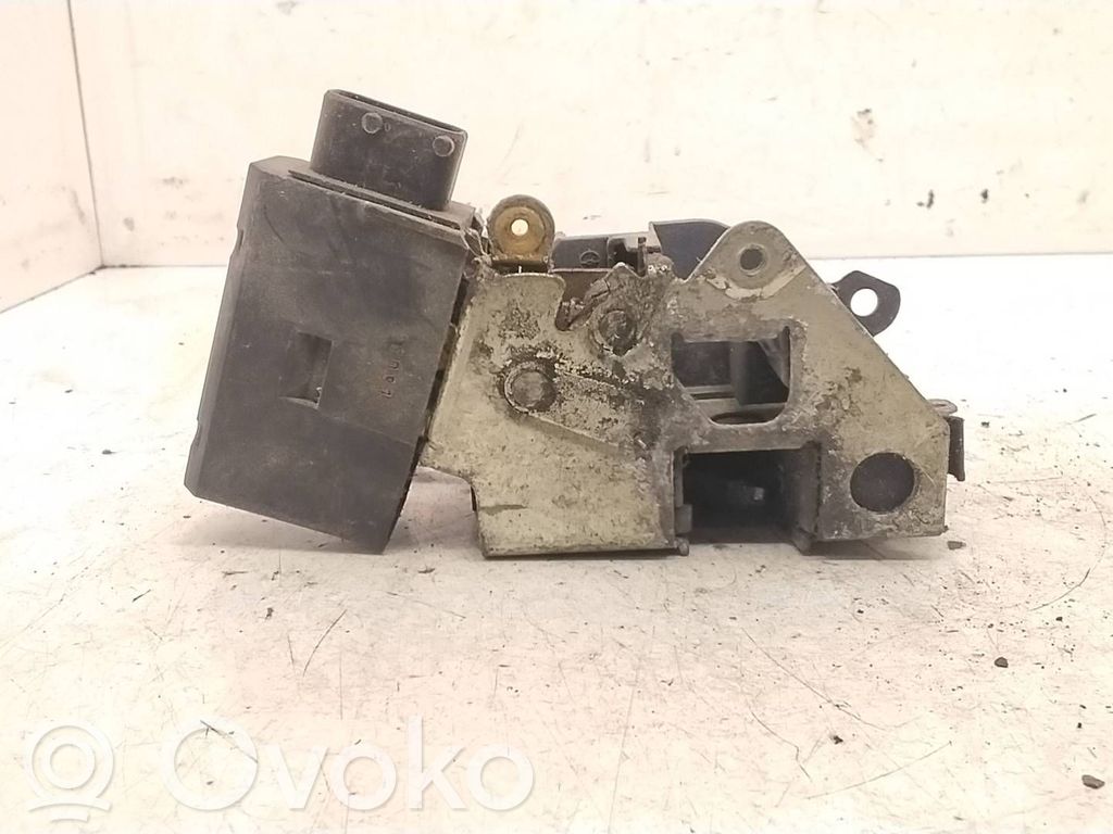 Front door lock   8122203