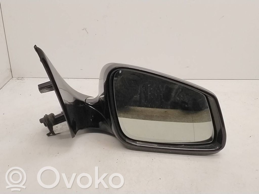 BMW 5 F10 F11 Elektryczne lusterko boczne drzwi przednich 