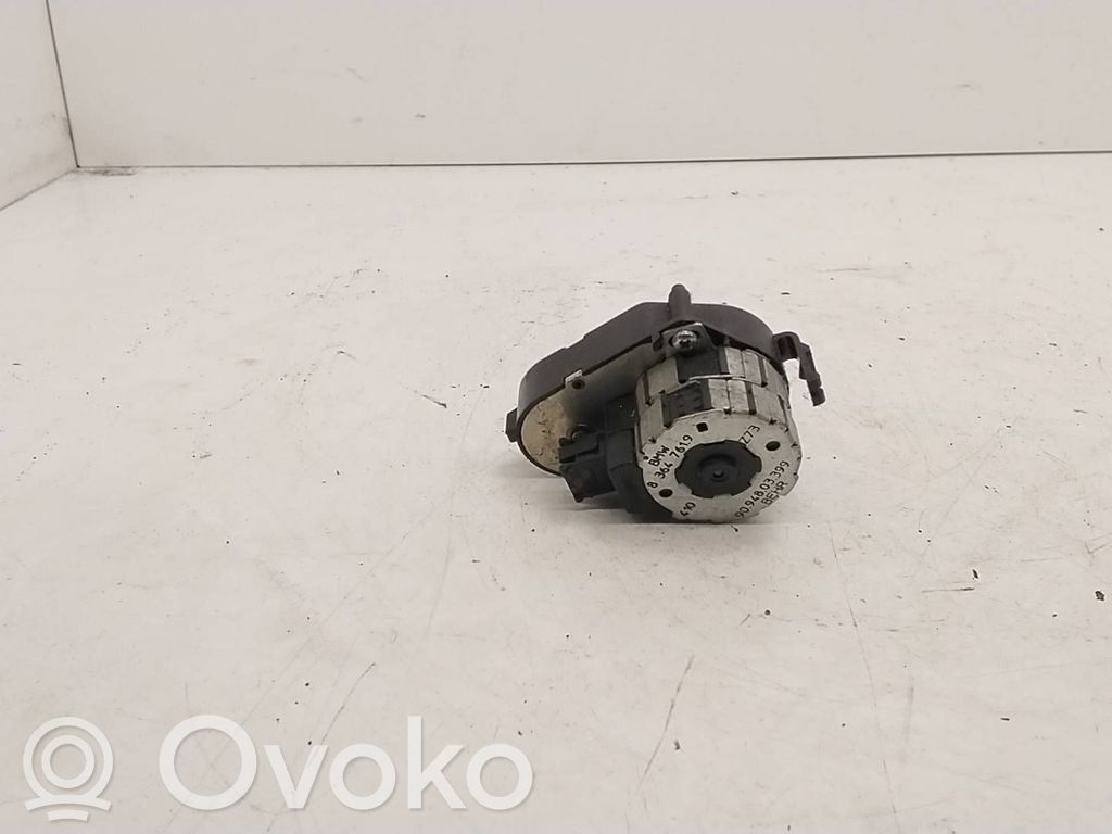 BMW 3 E36 Tuloilmaventtiilin käyttömoottori 