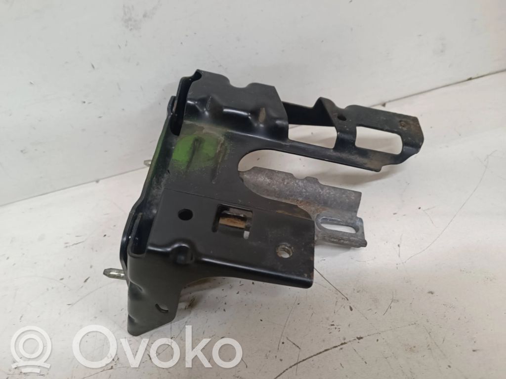 Peugeot 2008 I Gearbox mount 