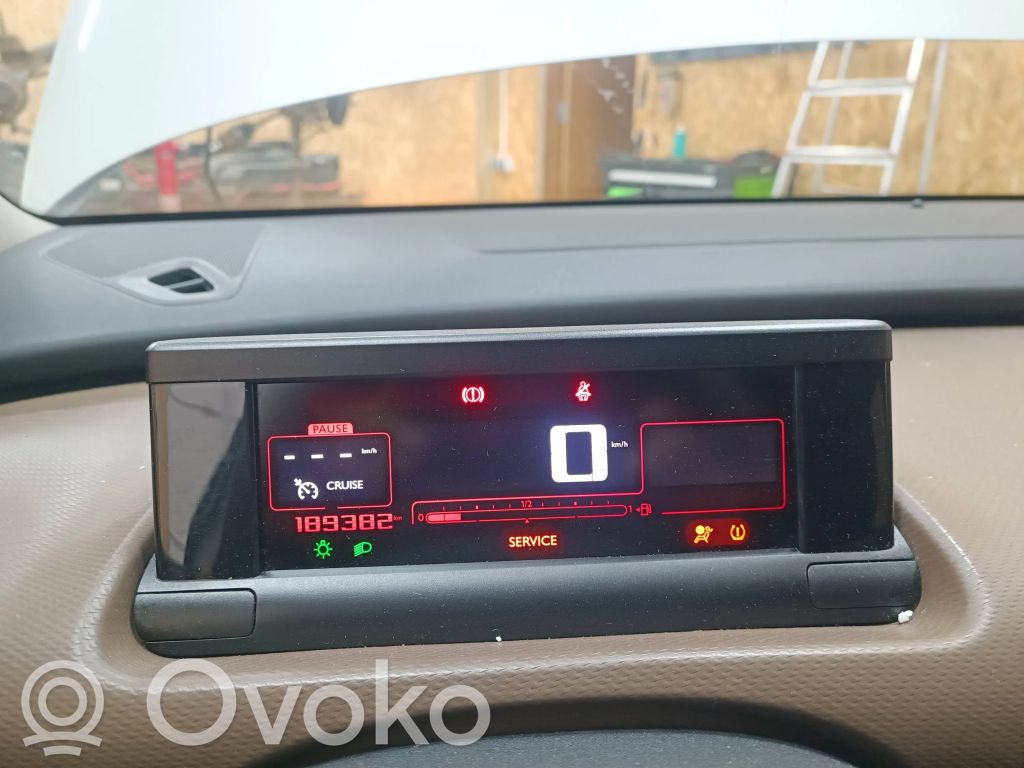 Citroen C4 Cactus Licznik / Prędkościomierz 