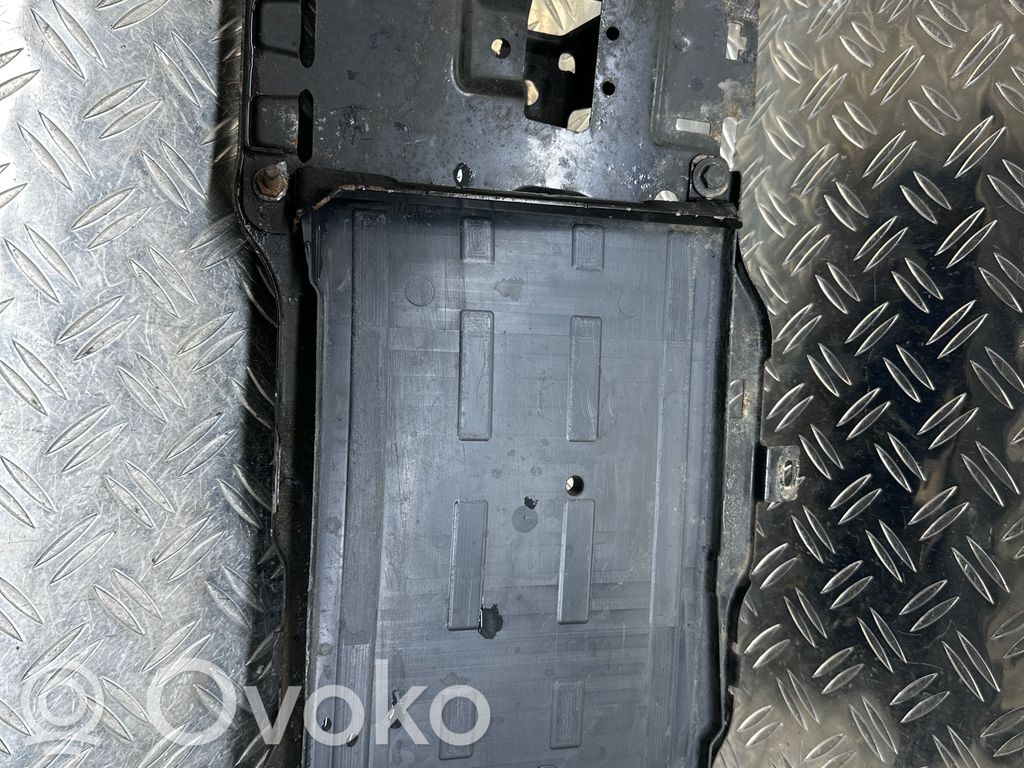 Citroen C4 II Picasso Akumuliatoriaus tvirtinimo padas 