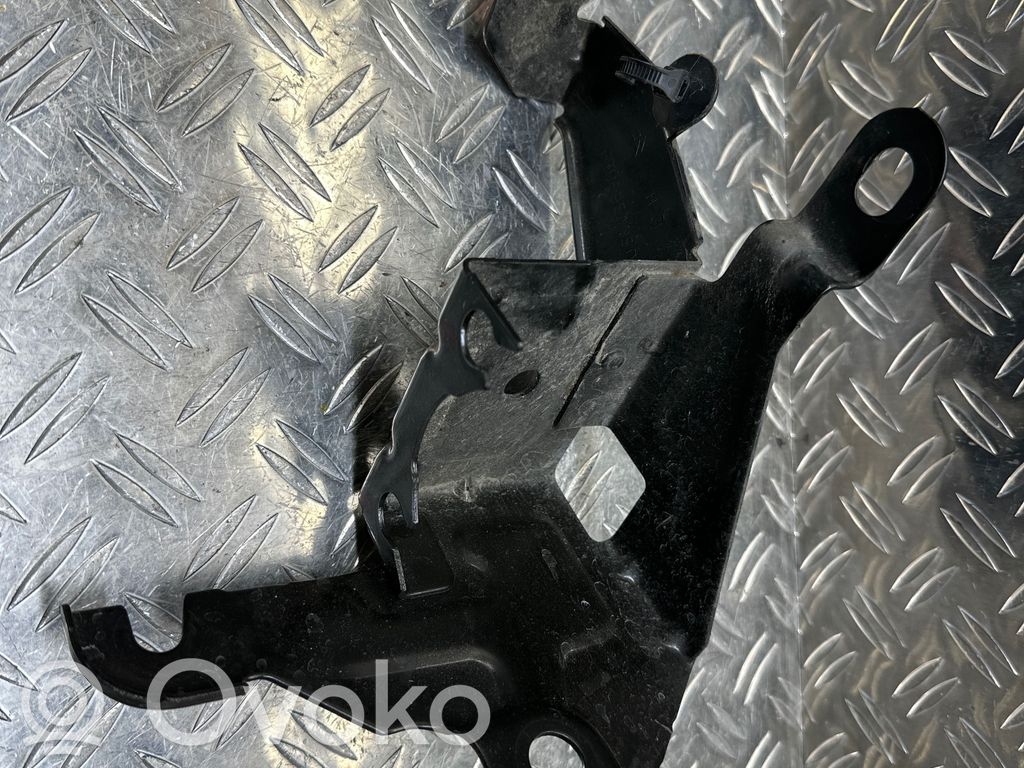 Peugeot Expert ABS pump bracket 