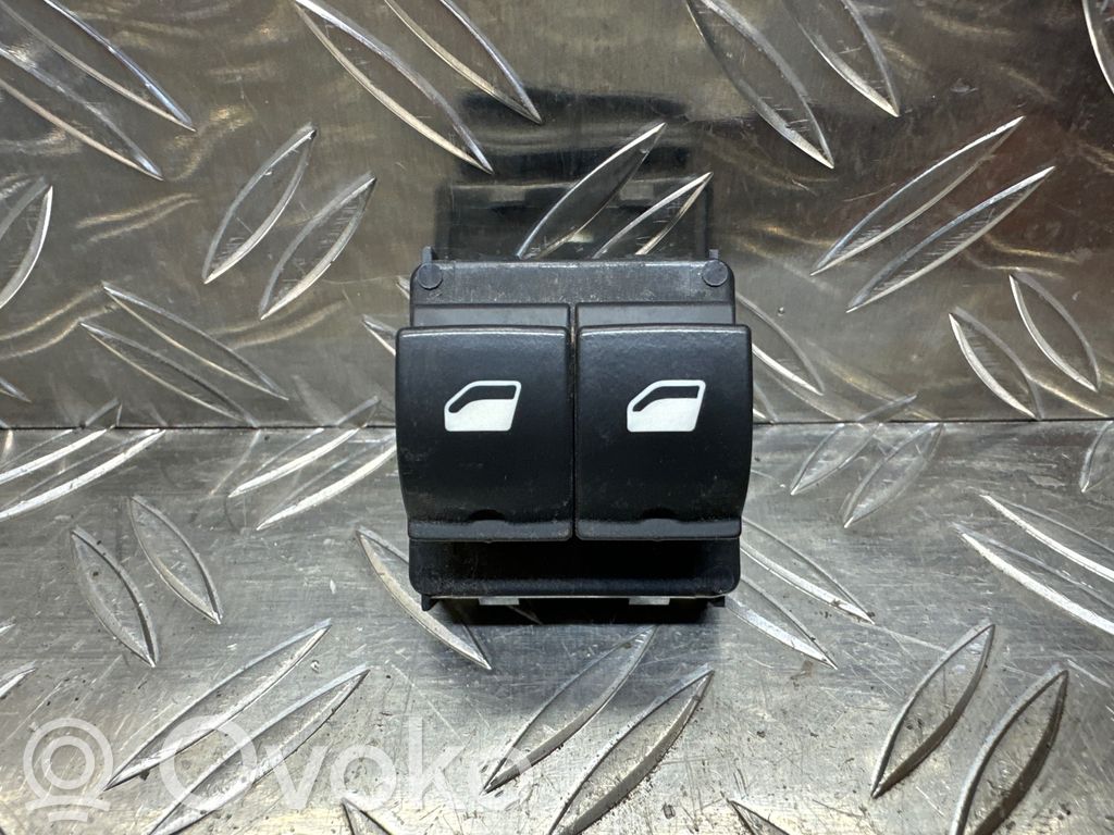 Citroen C4 Cactus Electric window control switch 