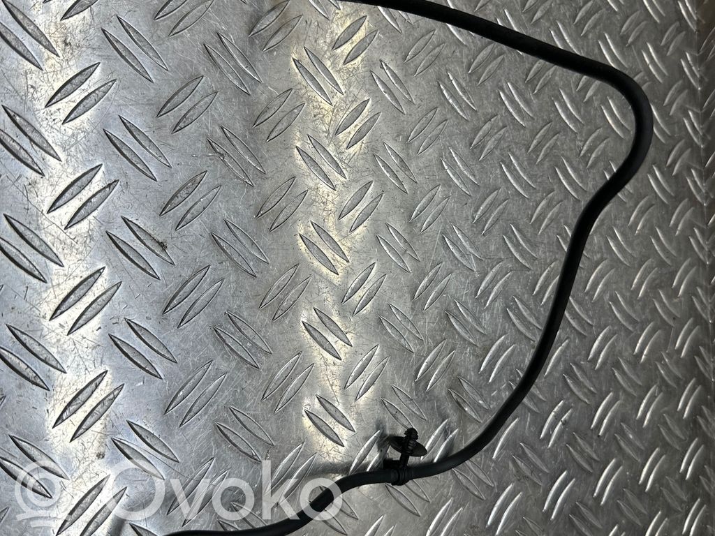 Citroen C4 Cactus Engine coolant pipe/hose 