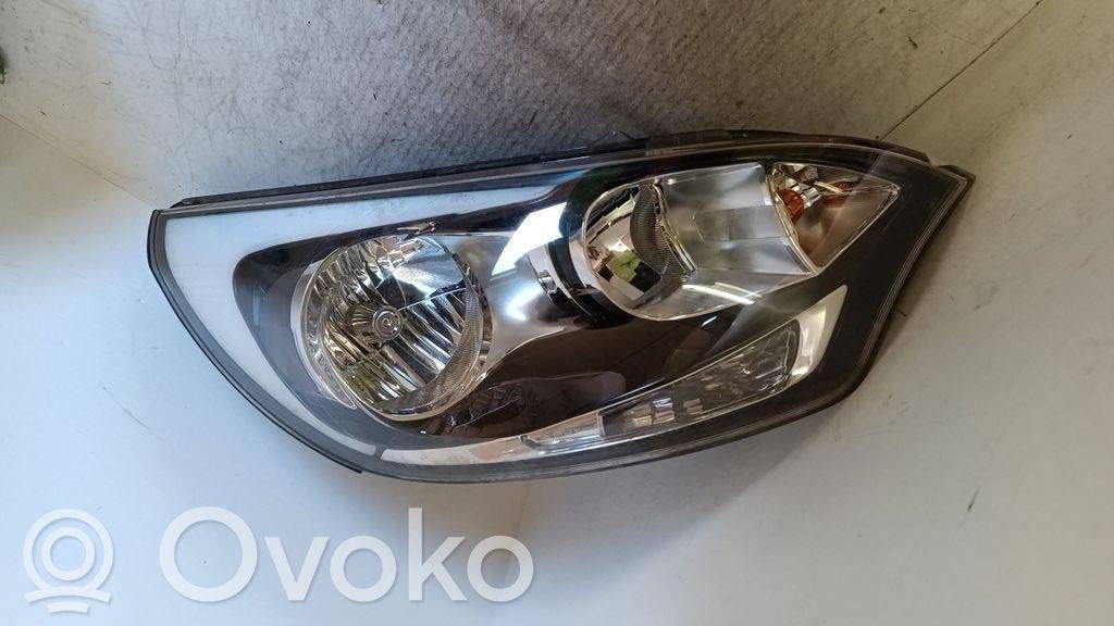 KIA Rio Headlight/headlamp 