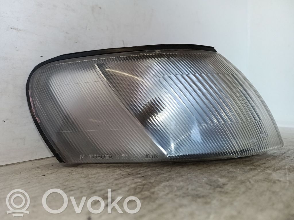 Toyota Corolla E110 Front indicator light 