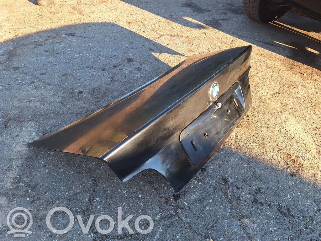 Tailgate/trunk/boot lid