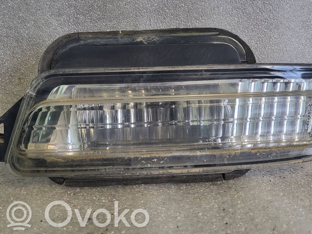 Subaru Outback Atpakaļgaitas lukturis 