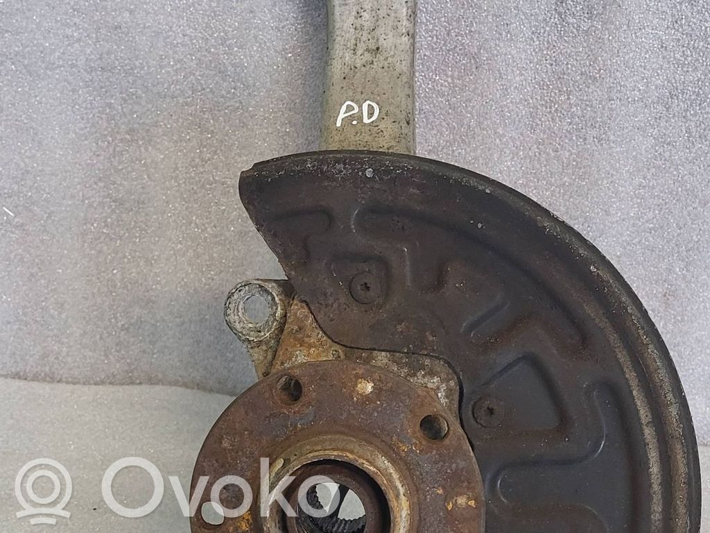 Audi A6 S6 C5 4B Fuso a snodo con mozzo ruota anteriore 