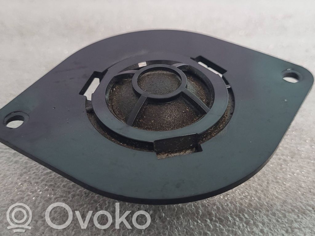 Audi A8 S8 D3 4E Panel speaker 