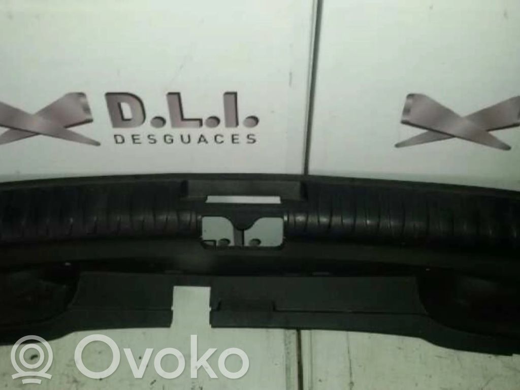 Rear bumper corner part panel trim   MOLDURASTRASERAS
