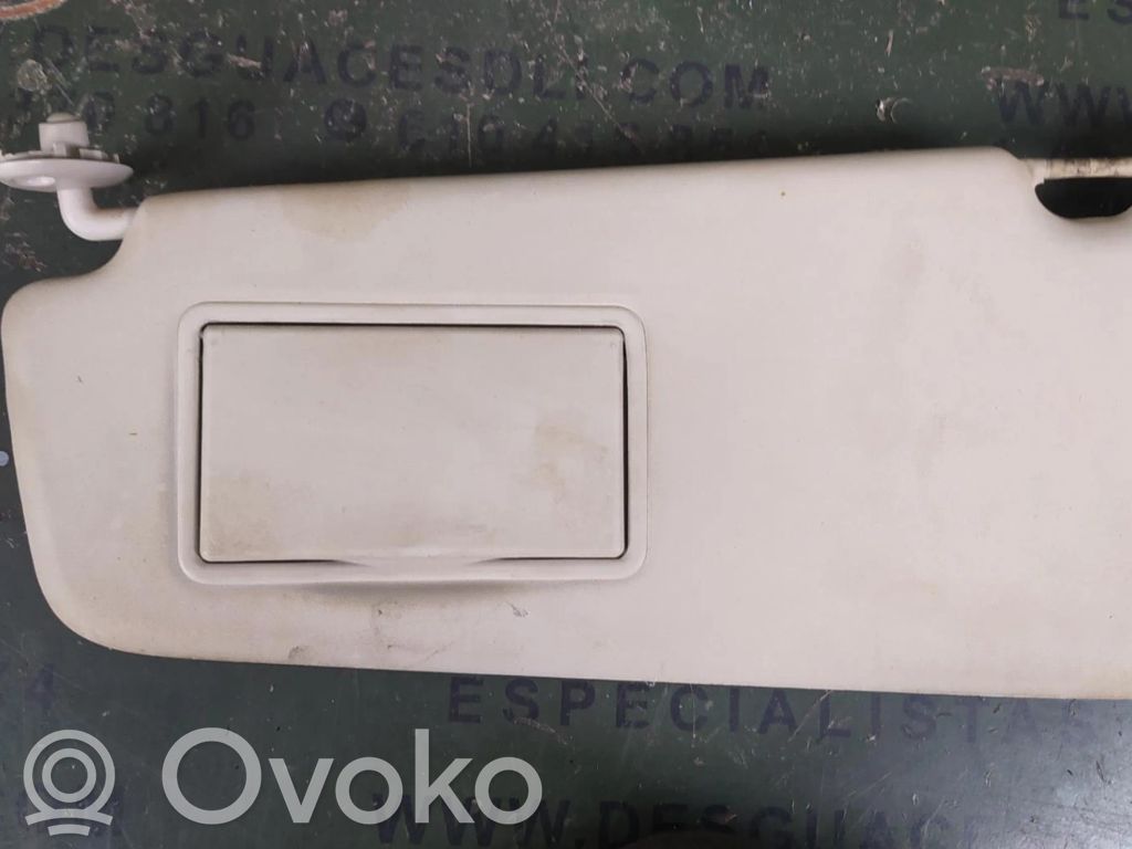 Sun visor
