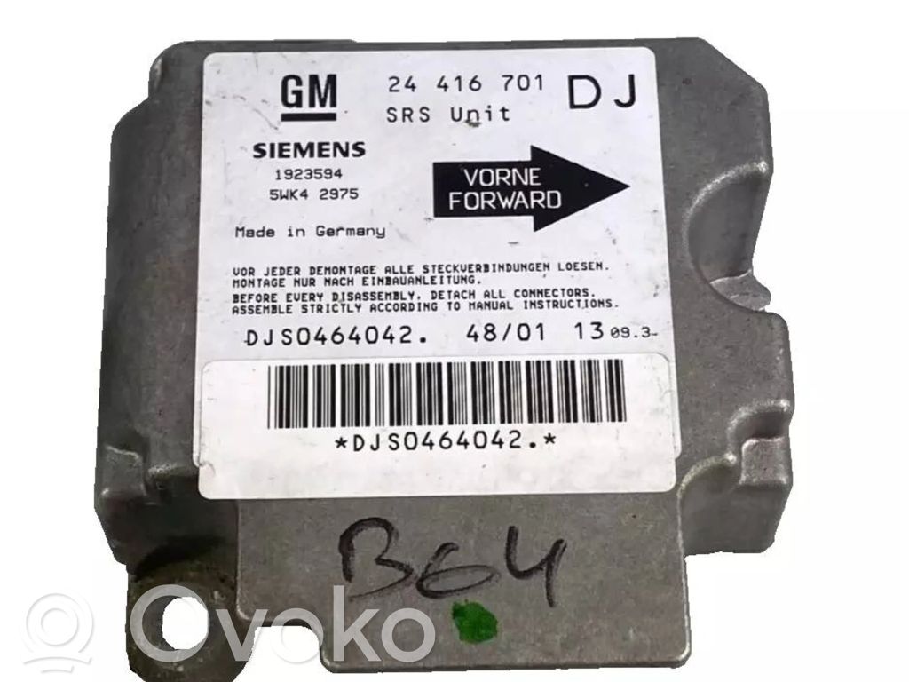 Opel Vectra B Airbag control unit/module 