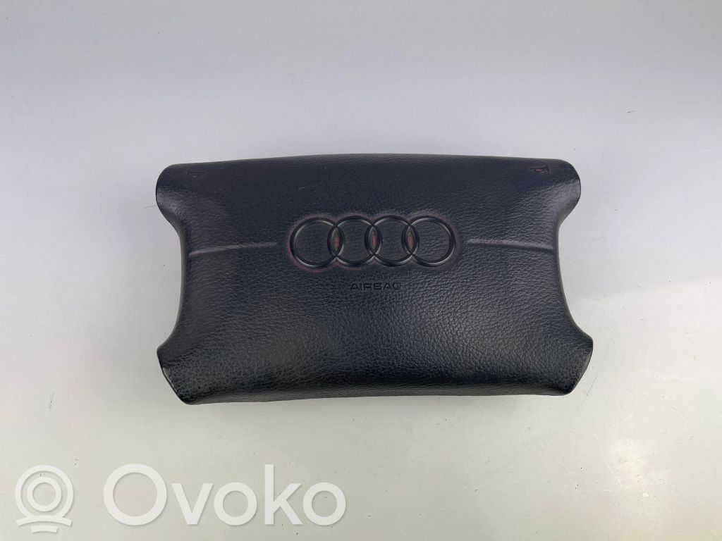 Audi A4 S4 B5 8D Stūres drošības spilvens 